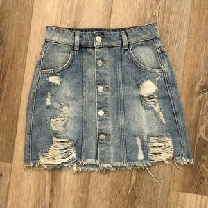 Free People Women’s Button Down Distressed Denim Skirt Size 0 Concert‎ Festival